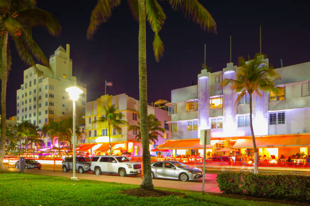istock Night image of neon lights Miami Beach Ocean Drive 943510556
