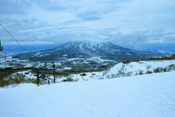istock Niseko ski area in Hokkaido 943591216