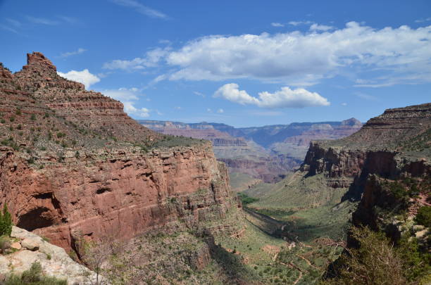 istock Bright Angel Trail, Grand Canyon 943605532