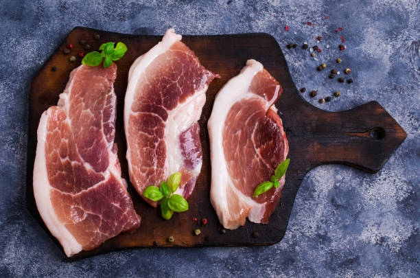 three raw pieces of meat - top sirloin imagens e fotografias de stock
