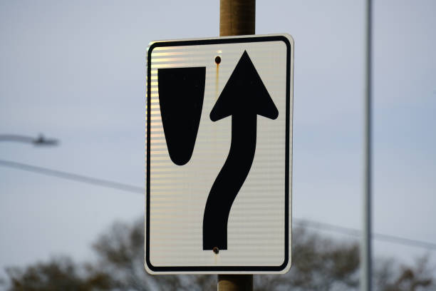 istock Sign in the City 943633770