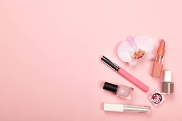 istock Fashionable Women's Cosmetics and Accessories 943650244