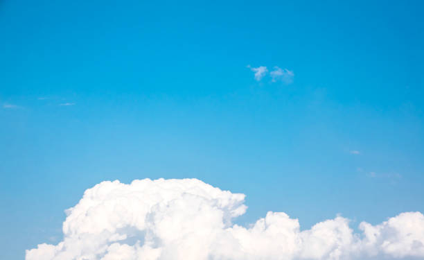 istock Blurry sky blue or azure sky and cloud. Cloud overcast on atmosphere. It clear lightly on daytime background. It beautiful and good weather on landscape. 943652590