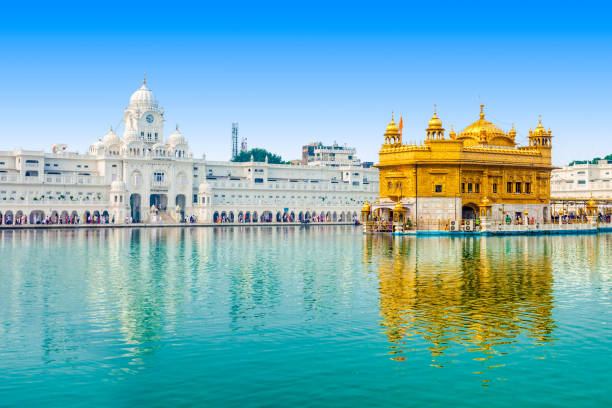 золотой храм - golden temple стоковые фото и изображения