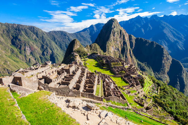 Machu Picchu View of the Lost Incan City of Machu Picchu near Cusco, Peru. machu picchu photos stock pictures, royalty-free photos & images