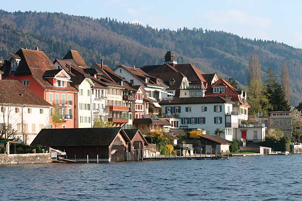 istock City by the lake 94366531
