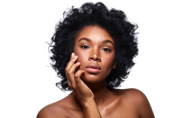istock beautiful dark skin girl 943685250