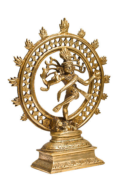 шива nataraja-лорд танца изолированные на статуя - shiva hindu god statue dancing стоковые фото и изображения