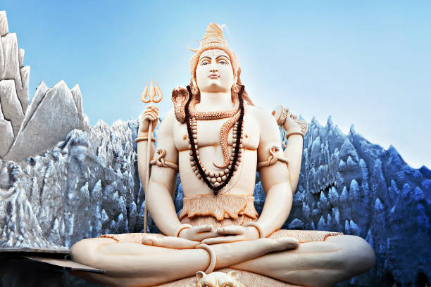 estátua de lord shiva - shiv bangalore shiva god - fotografias e filmes do acervo