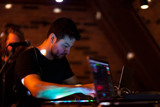Concert Tech Computer Screen 3,800+ Dj Screen Stock Photos, Pictures & Royalty-Free Images - iStock