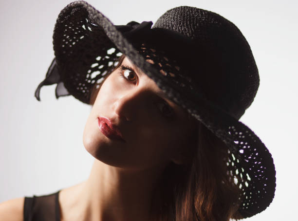 istock pretty woman in vintage hat 943783584