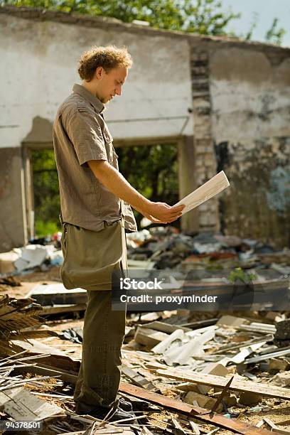 Control De Ingeniero Foto de stock y más banco de imágenes de Adulto - Adulto, Aire libre, Caos