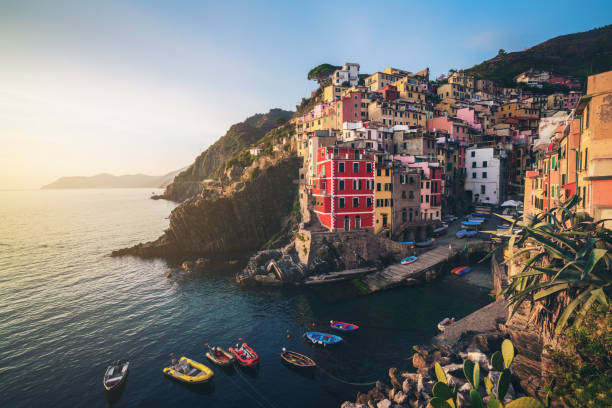 istock Riomaggiore, Cinque Terre - Italy 943786406
