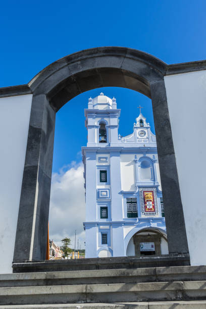 церковь misericordia, ангра-до-героизмо, терсейра, азорские острова, португалия - religon стоковые фото и изображения
