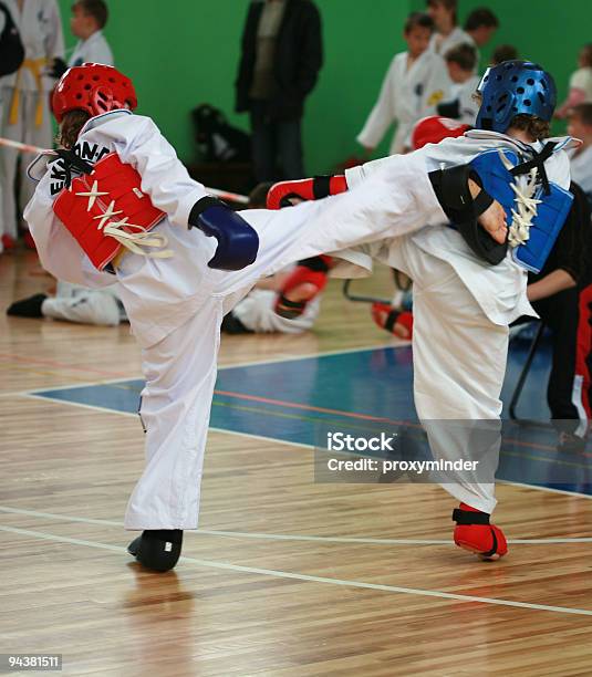 Foto de Olímpica e mais fotos de stock de Aiquidô - Aiquidô, Taekwondo, Brigar