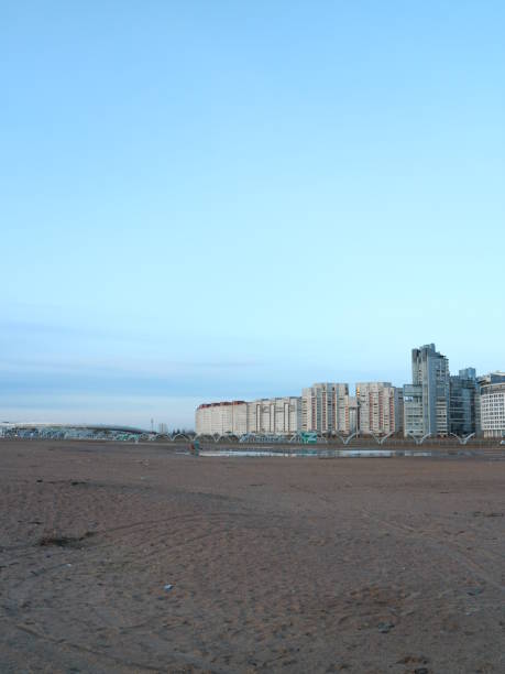istock Evening city quarter on the coast 943824352