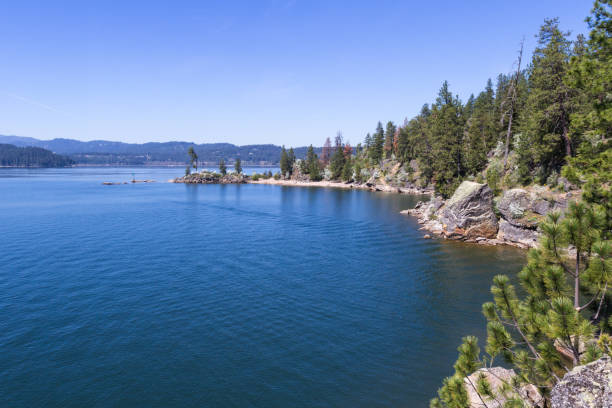 istock Hiking tubs hill, CDA Idaho 943848014