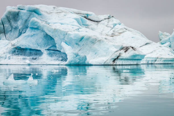 istock Stunning icebergs floating on blue lake, Iceland 943855236