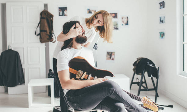 istock Girls love guitarists 943862384