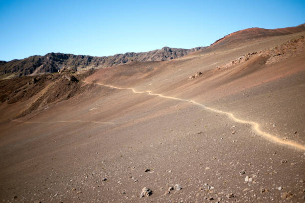 haleakala 분화구 - haleakala national park haleakala crater sunrise mountain 뉴스 사진 이미지