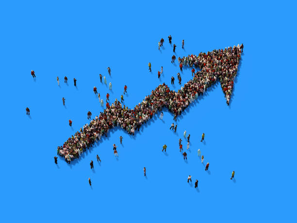 istock Human Crowd Forming An Arrow Shape Map: Finance Concept 943910624