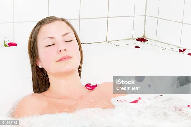 Jet Tub Cure Bad Stockfoto und mehr Bilder von Anfang - Anfang, Badewanne, Bikini