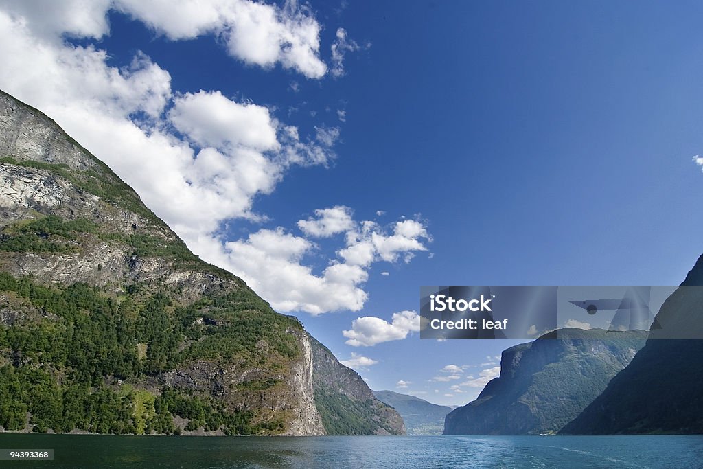 Fiorde Noruega Scenic - Royalty-free Alto - Descrição Física Foto de stock