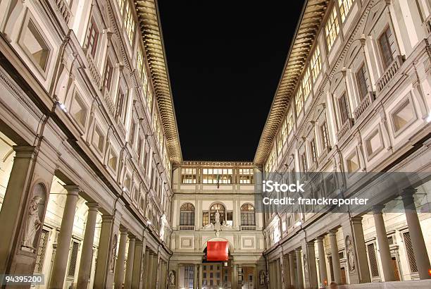 Uffizzi Galeria Sztuki W Florencji - zdjęcia stockowe i więcej obrazów Aleja - Aleja, Aranżować, Architektura