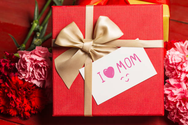 istock Carnations, happy mother's day, greeting cards 944005360