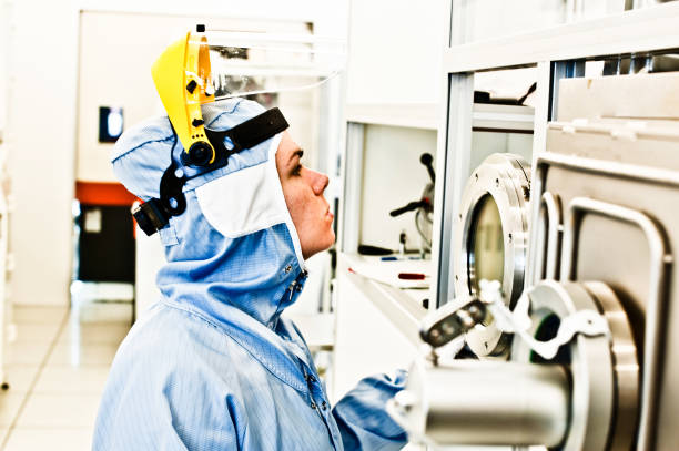 istock Female Mechanical Engineer / Technician Performing Routine Inspection In A Factory 944022262