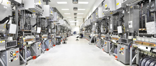 높은 기술 산업-태양 전지 생산-생산 객실 및 기계 - 기계류 뉴스 사진 이미지