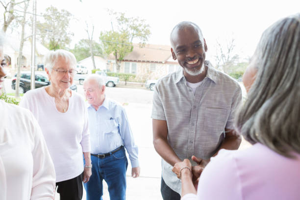 istock Senior man thanks friend for a good visit 944221292