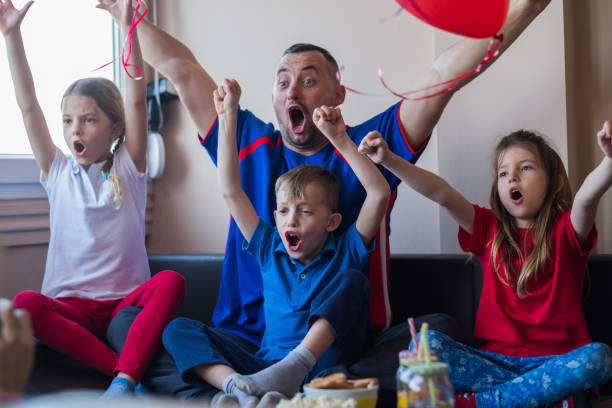 istock Excited family 944373918