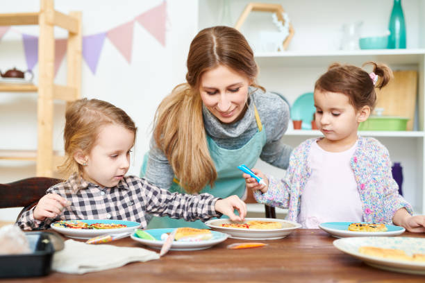 istock Little Participants of Cooking Class 944378932