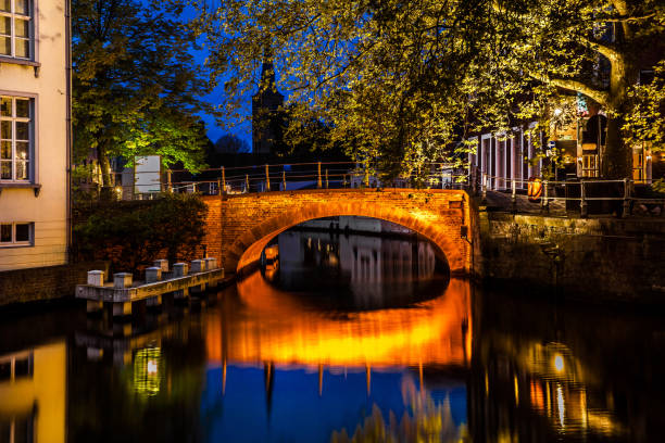 istock Canals in Bruges at night 944385592