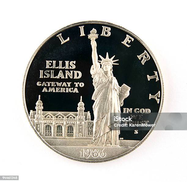 Photo libre de droit de Silver Dollar banque d'images et plus d'images libres de droit de Ellis Island - Ellis Island, 1986, Brillant