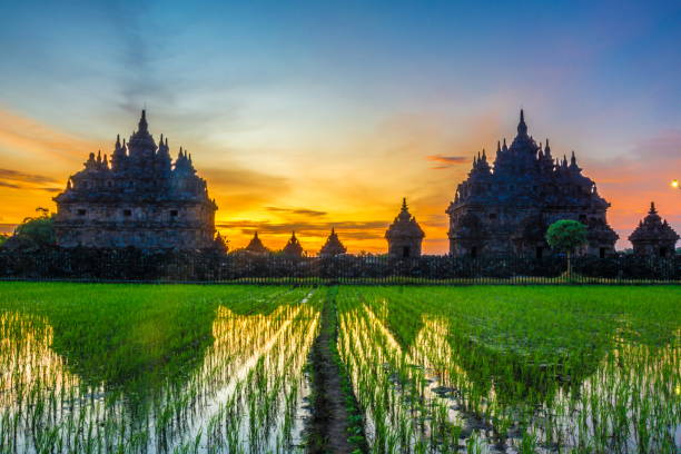 istock Sunset of plaosan temple 944657434