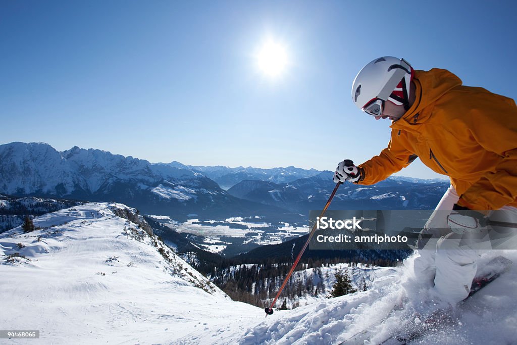 extreme sciatore in Alpi austriache - Foto stock royalty-free di Adulto