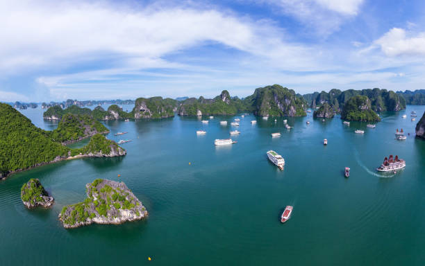 istock Halong Bay Vietnam panorama (super panorama and panorama 360, hight quality) 944716756