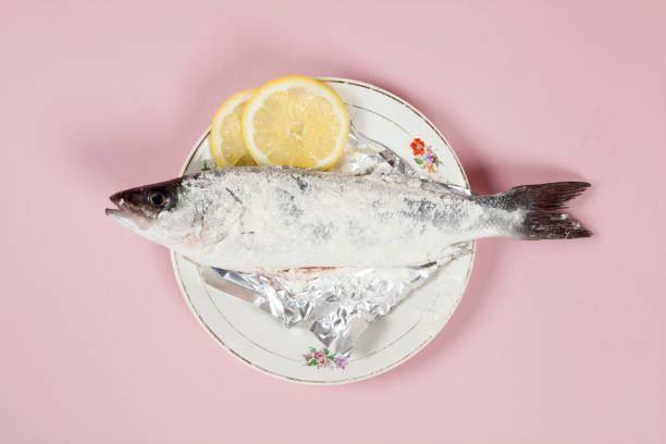 istock fish meuniere flower plate pink 944734772