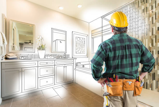 contractor facing custom master bathroom drawing and photo gradation - men mechanic manual worker craftsperson imagens e fotografias de stock