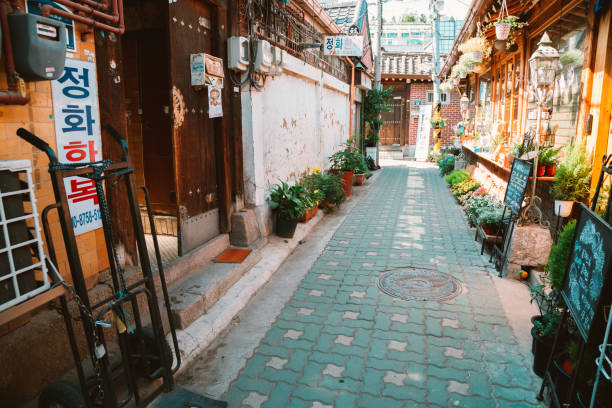 Seoul, Korea - June 5, 2017 : Korean old street view