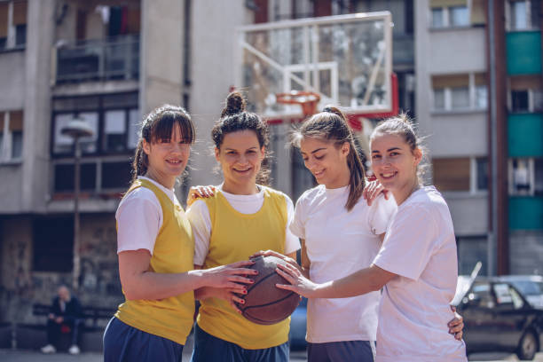 istock Street basketball players 945072930