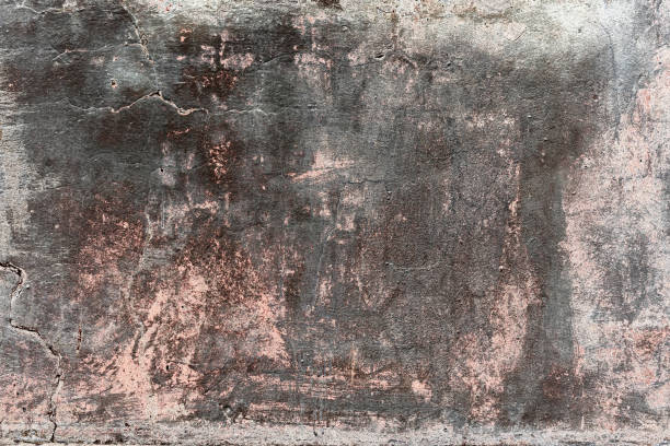 istock Wall fragment with scratches and cracks 945102112