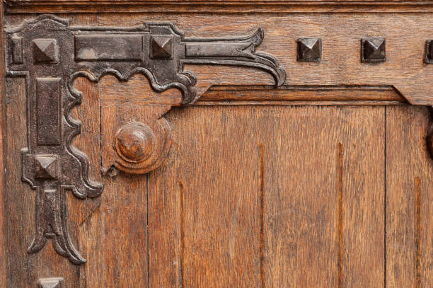 istock Fragment of the door 945128924