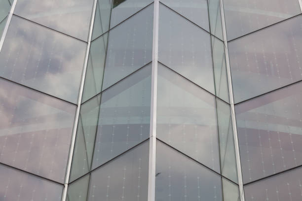 istock The glass wall on the building. 945165492