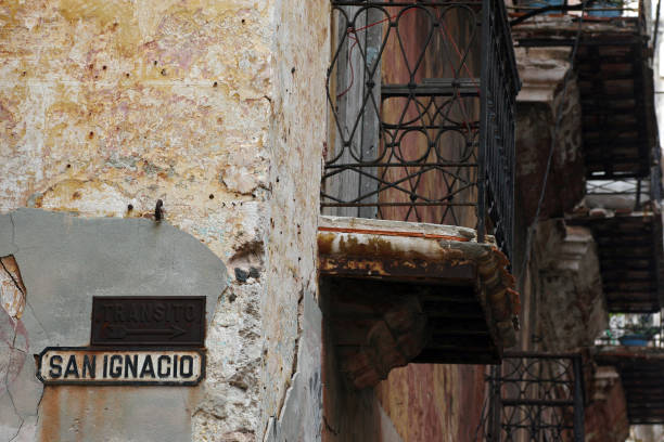 istock Old town, Havana, Cuba 945174082