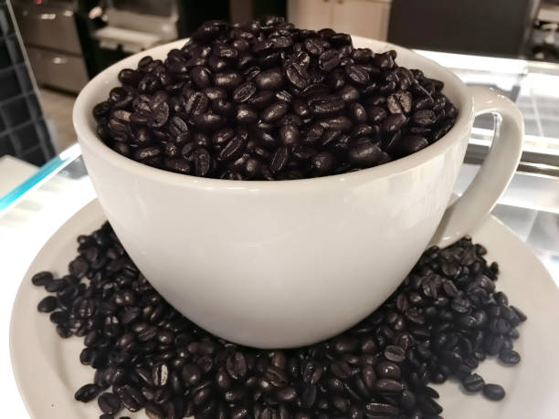 Roasted coffee beans