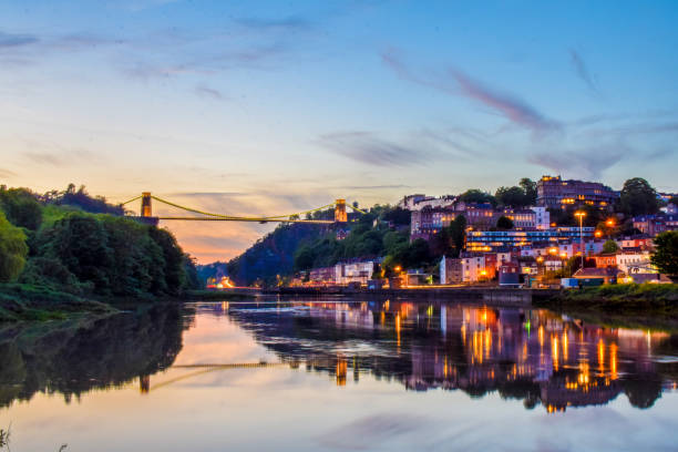 istock Clifton Suspension Bridge at Sunset 945199234