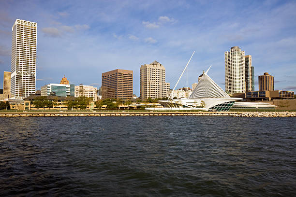 Panoramic view of Wisconsin featuring the water